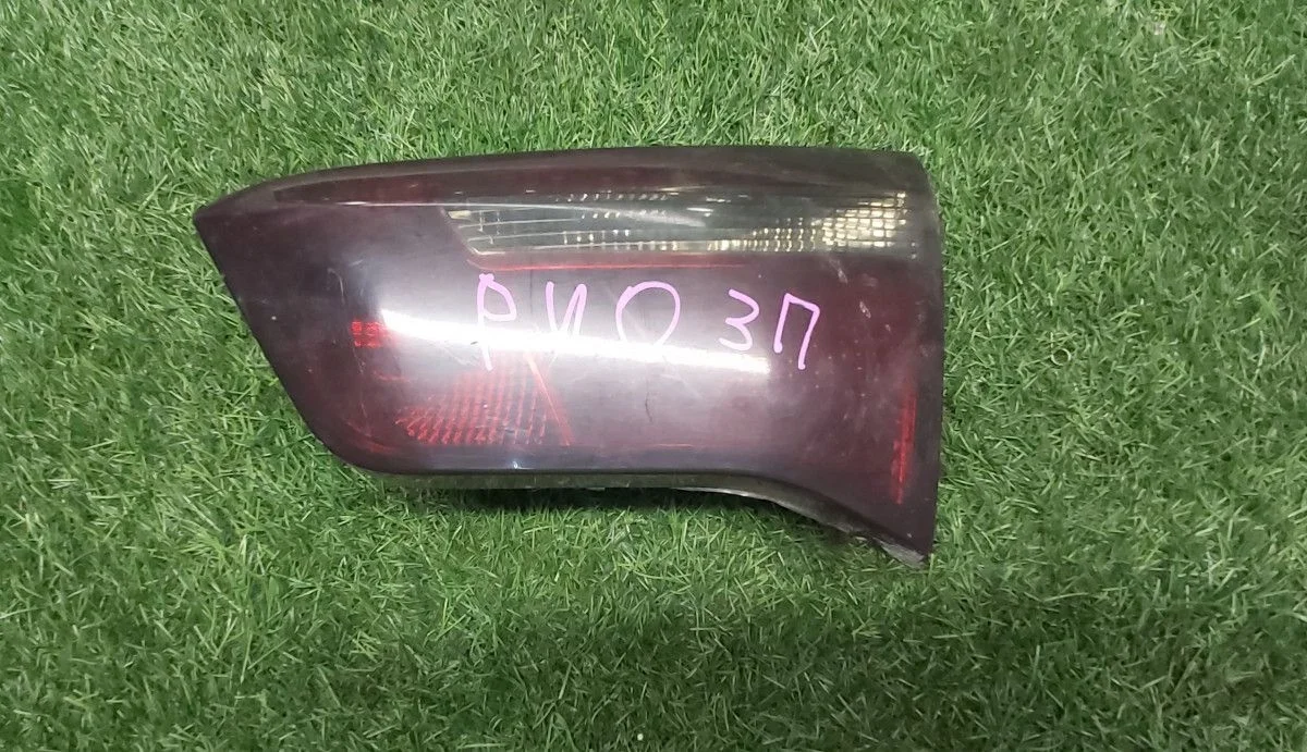 Фонарь задний внутренний правый, Киа Рио 2011-2015