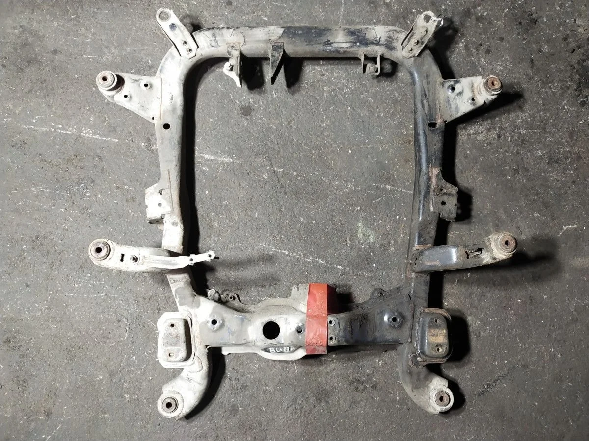 Подрамник Chevrolet Viva