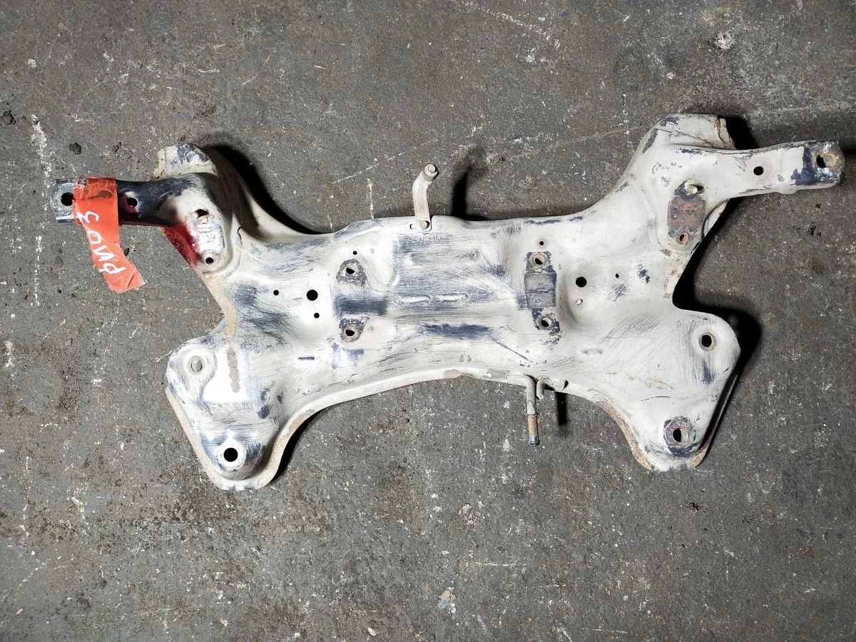 Подрамник Kia Rio 3