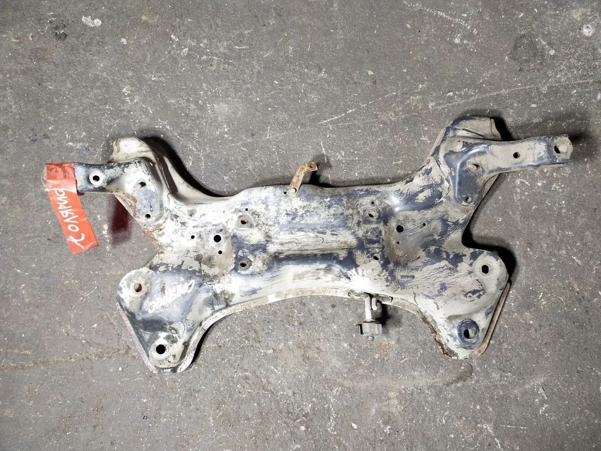 Подрамник Hyundai Solaris