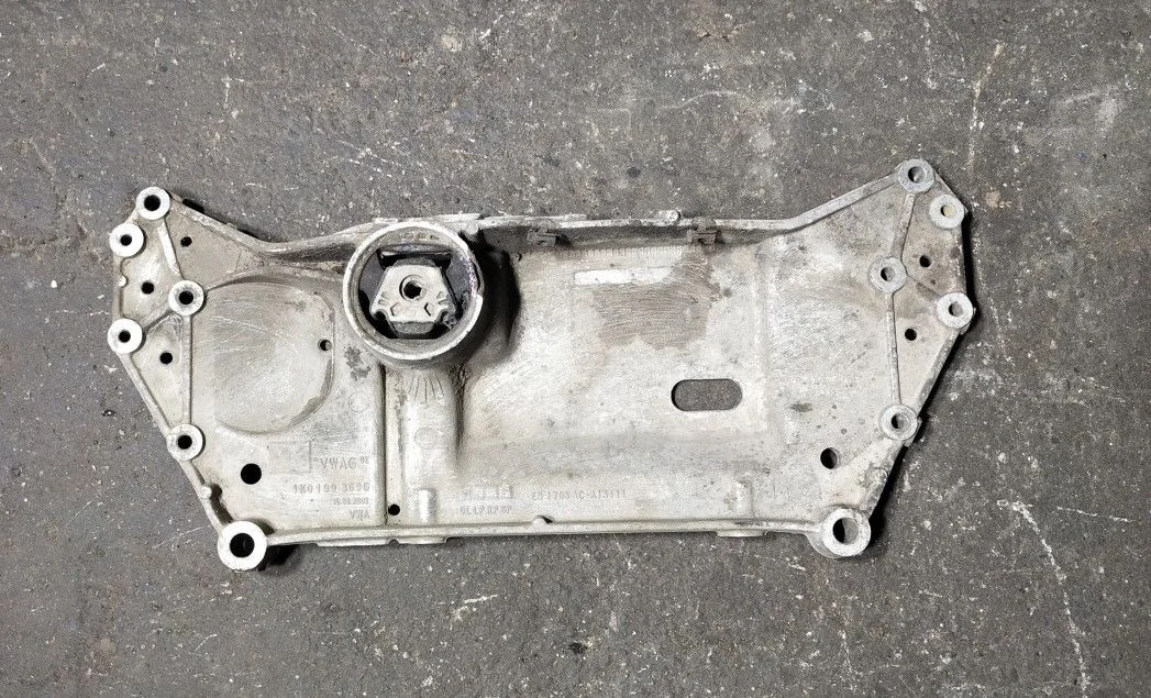 Подрамник Skoda Octavia A5