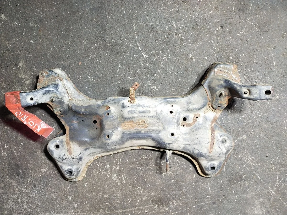 Подрамник Kia Rio 3