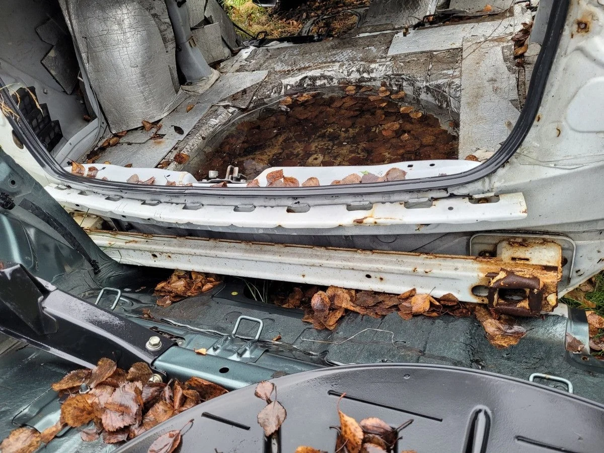 Панель задняя на Lancer 10 седан