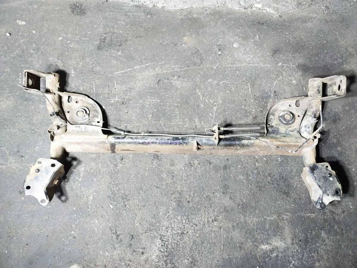 Балка задняя Renault Logan 1