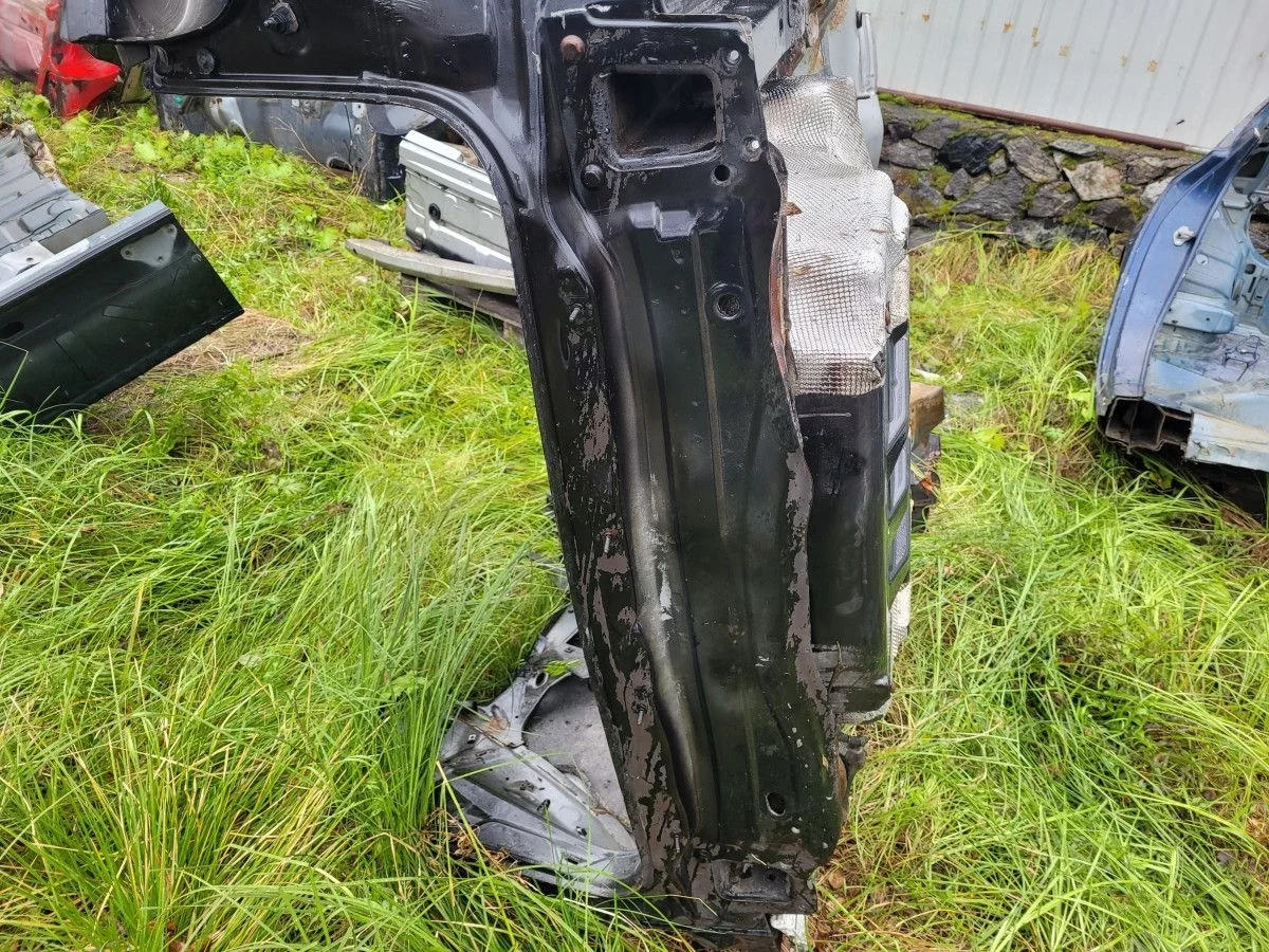 Панель задняя на VW Passat B6 универсал