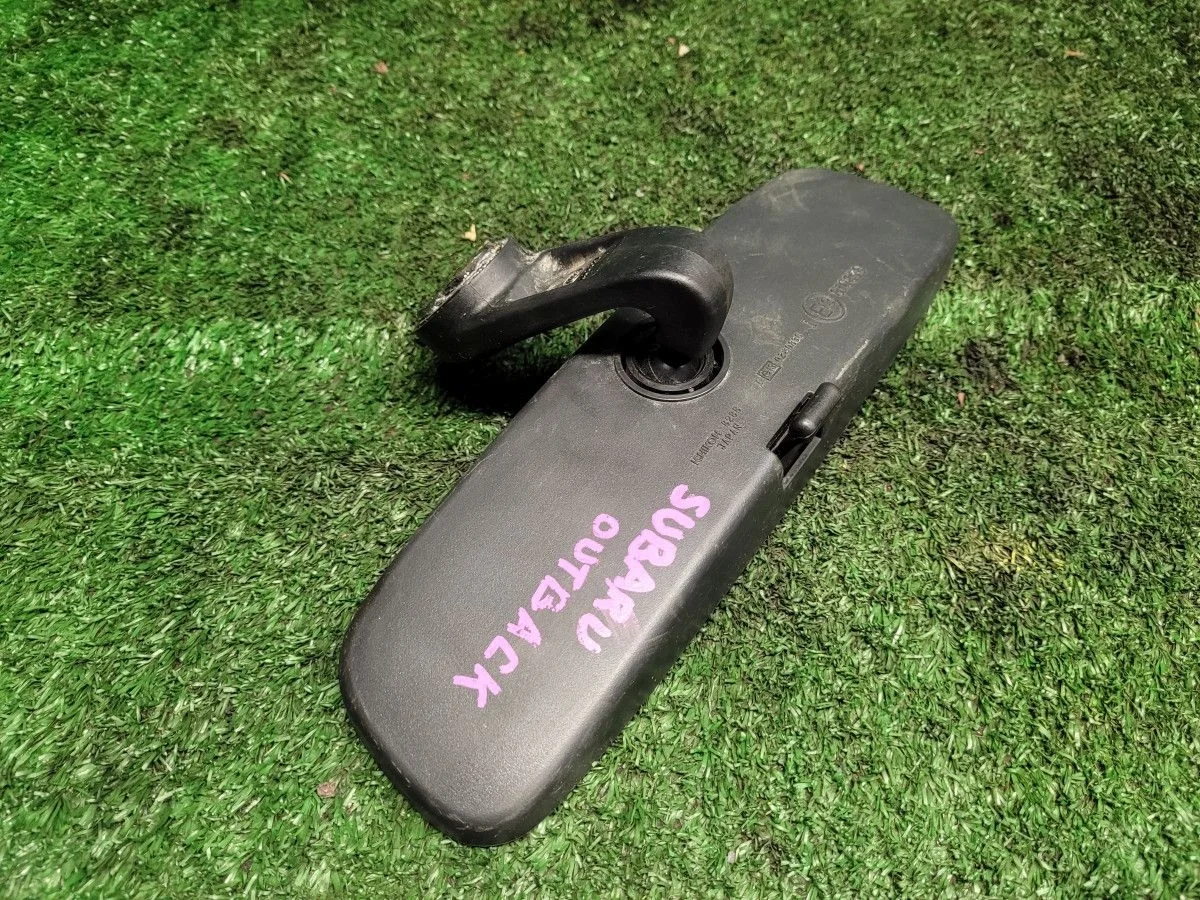 Зеркало салонное на Subaru Outback Ichikoh