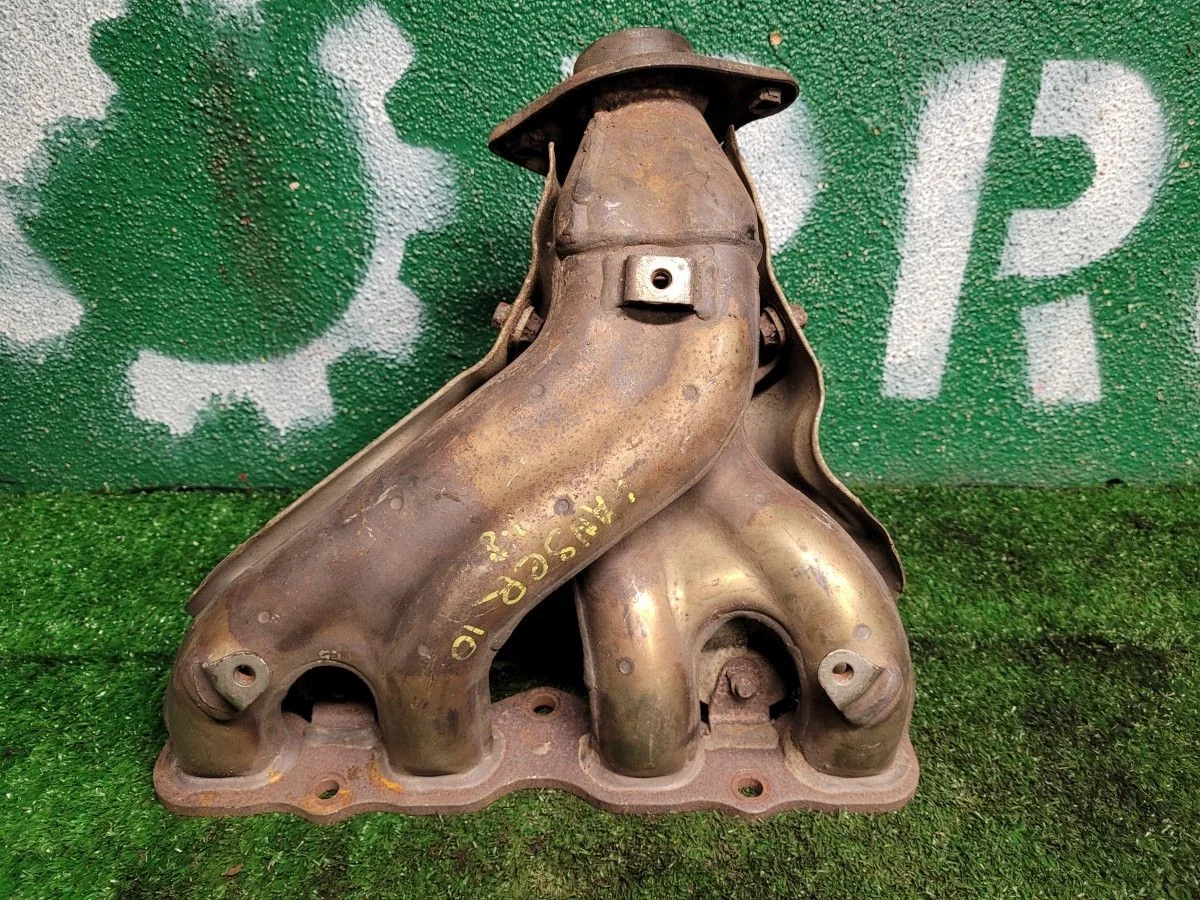 Коллектор выпускной на Mitsubishi Lancer 10 4B10