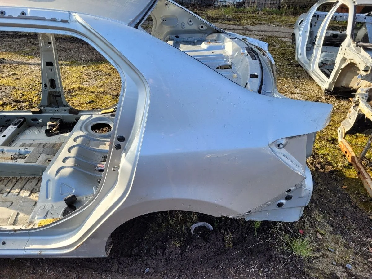 Крыло заднее левое на Renault Logan 2 2016