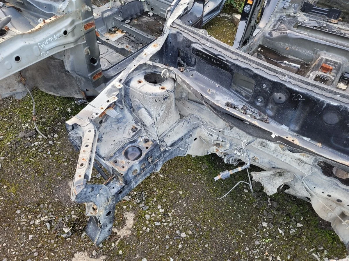 Лонжерон правый на Nissan Tiida C11 2007 1.6