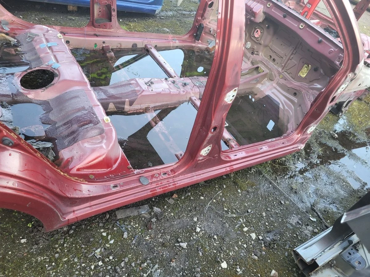 Порог правый+стойка на Lacetti 1.4 2008 седан