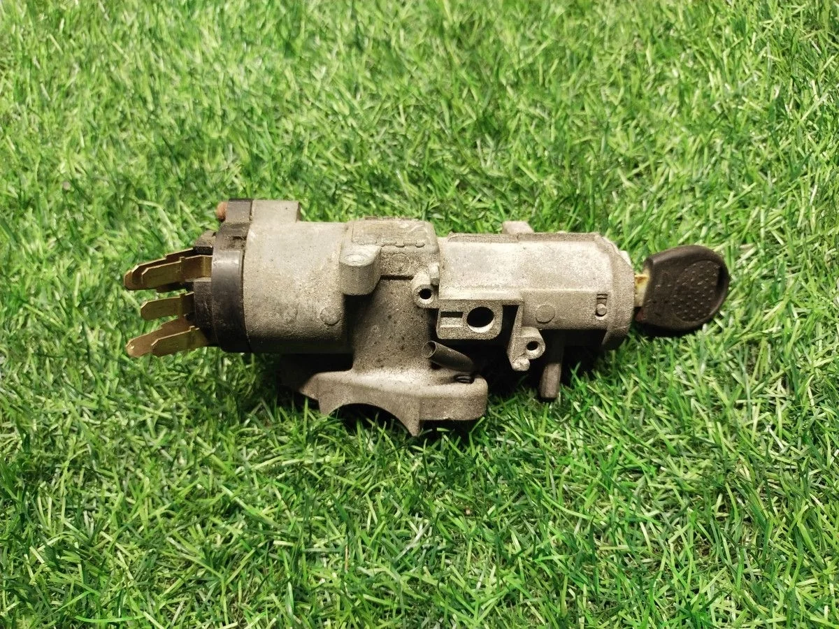 Замок зажигания Chevrolet Aveo T250