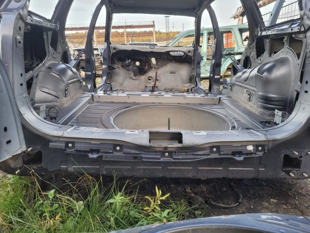 Панель задняя на Opel Astra H 2010 1.6 универсал