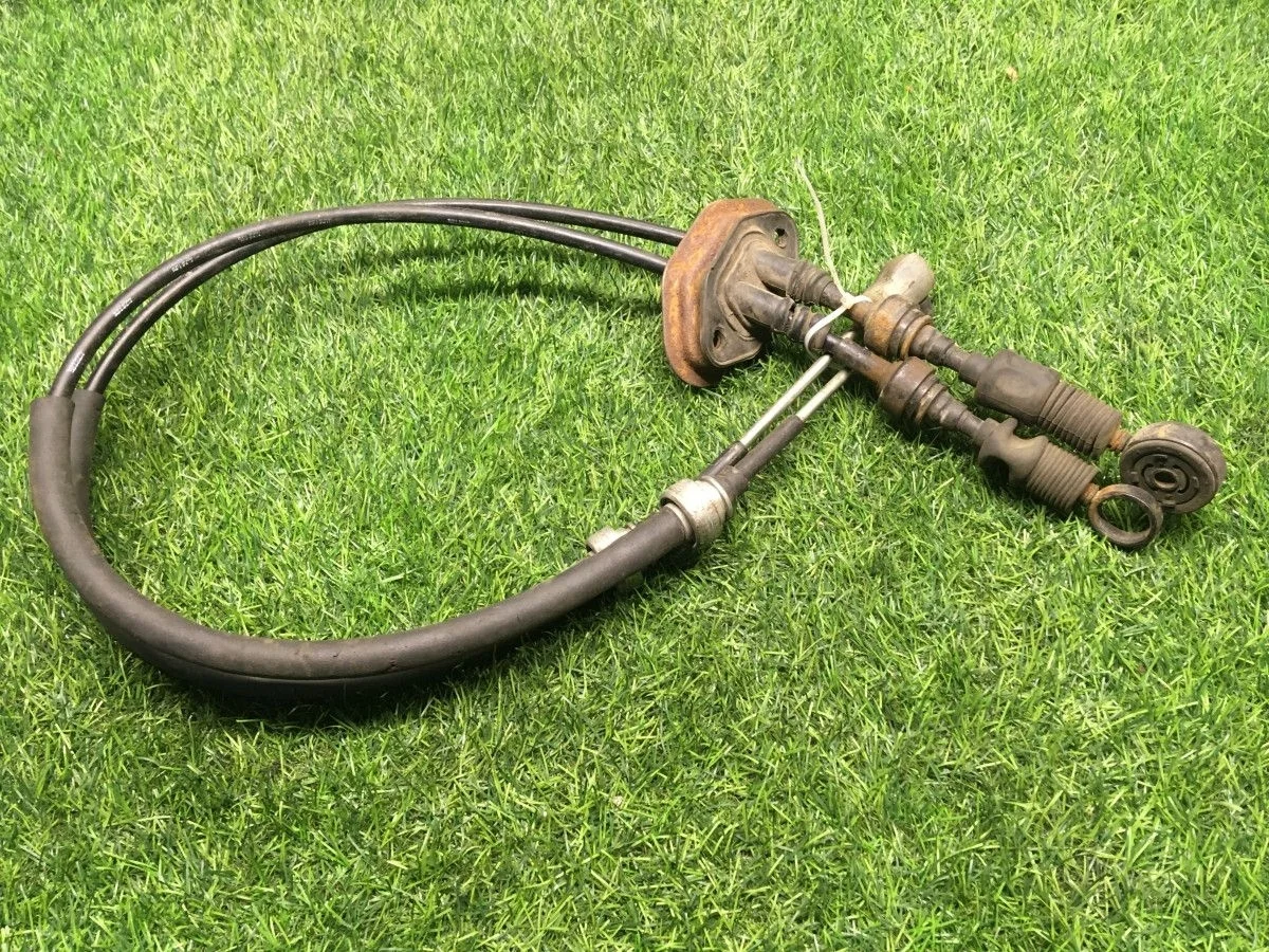 Трос кулисы коробки передач кпп Kia RIO 3