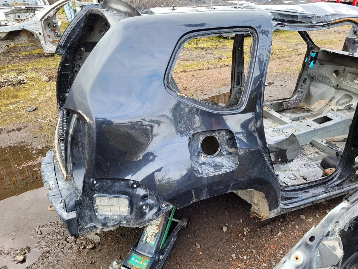 Крыло заднее правое на Duster 2014 1.6