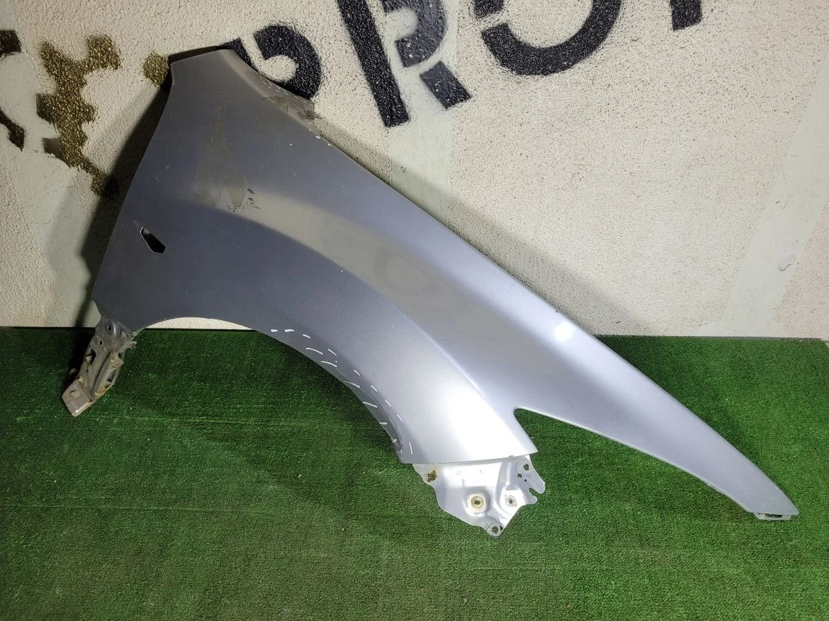Переднее правое крыло Mazda 6 GH