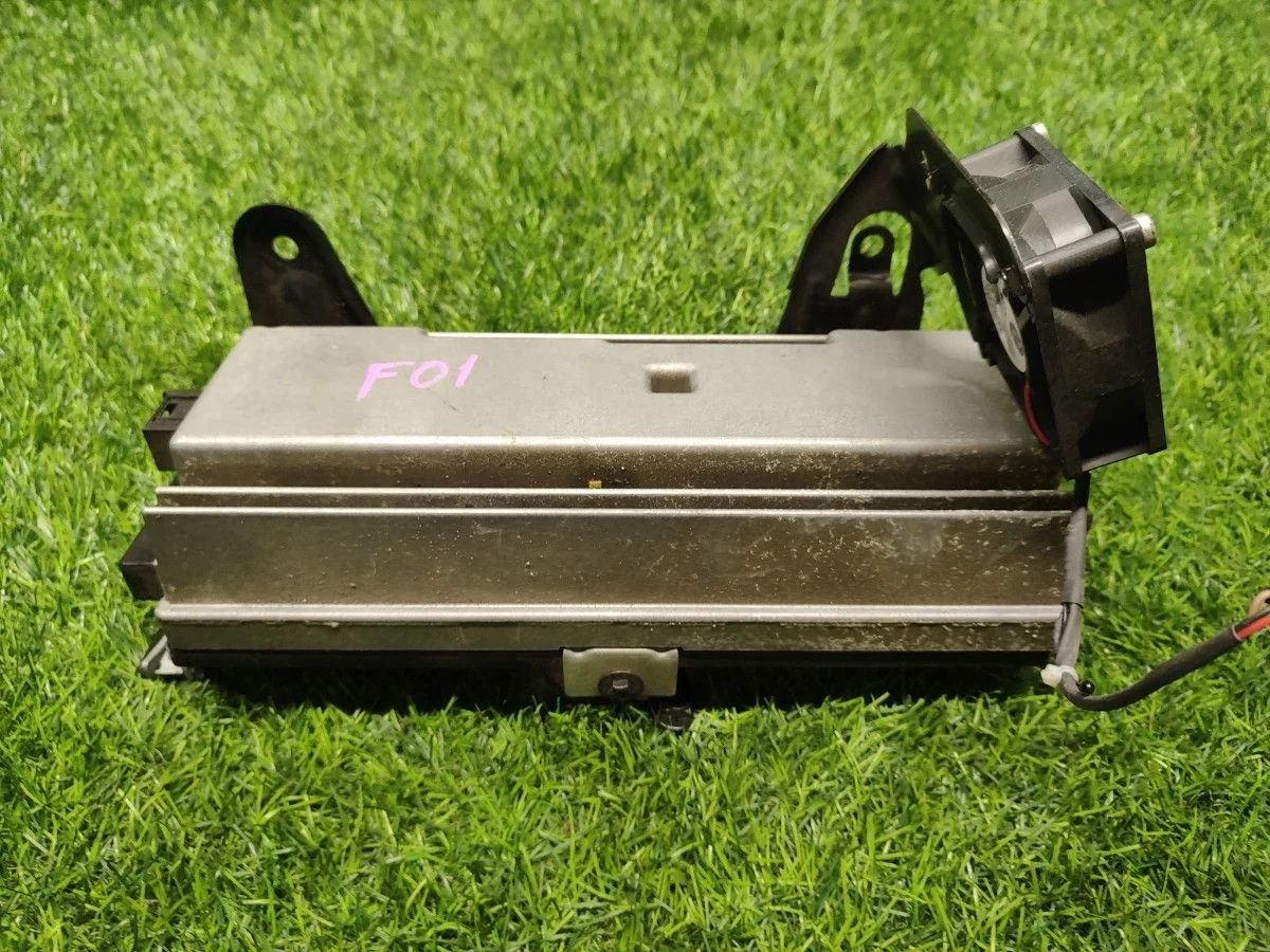 Усилитель акустический BMW 7 F01