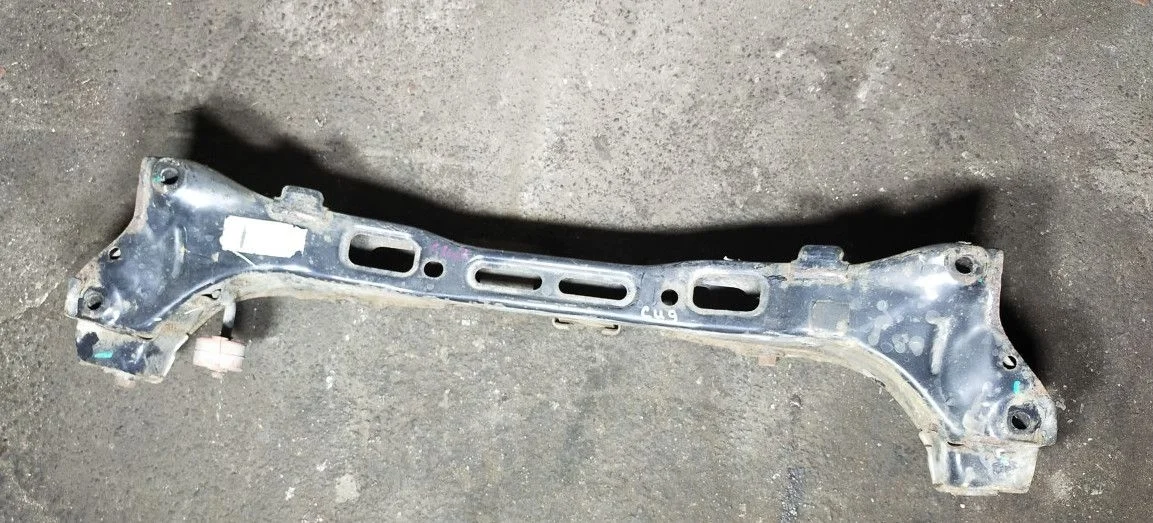 Подрамник Kia Ceed 2