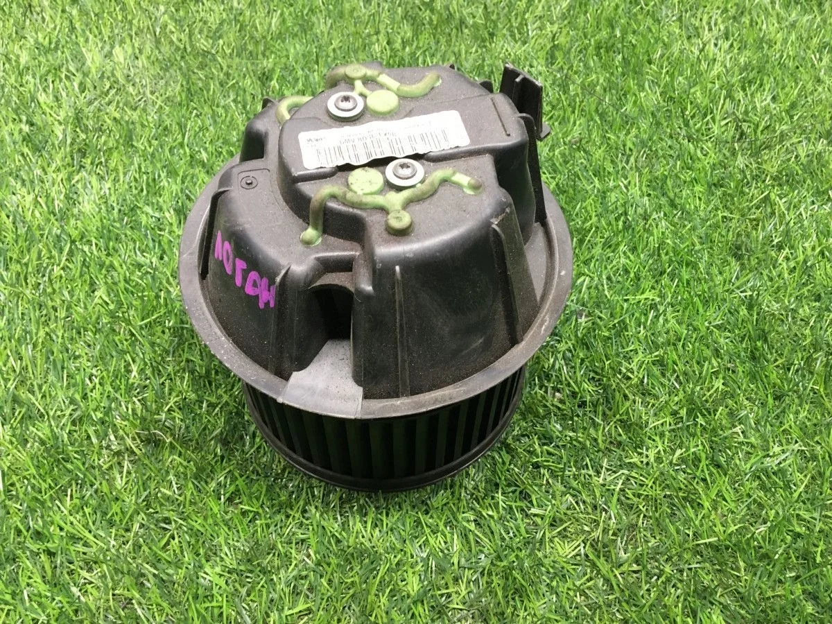 Вентилятор отопителя Renault Logan (04) 6001547487