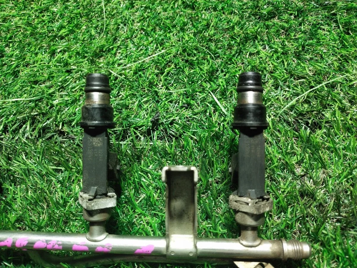 Форсунка инжекторная электрическая Opel Corsa (C)