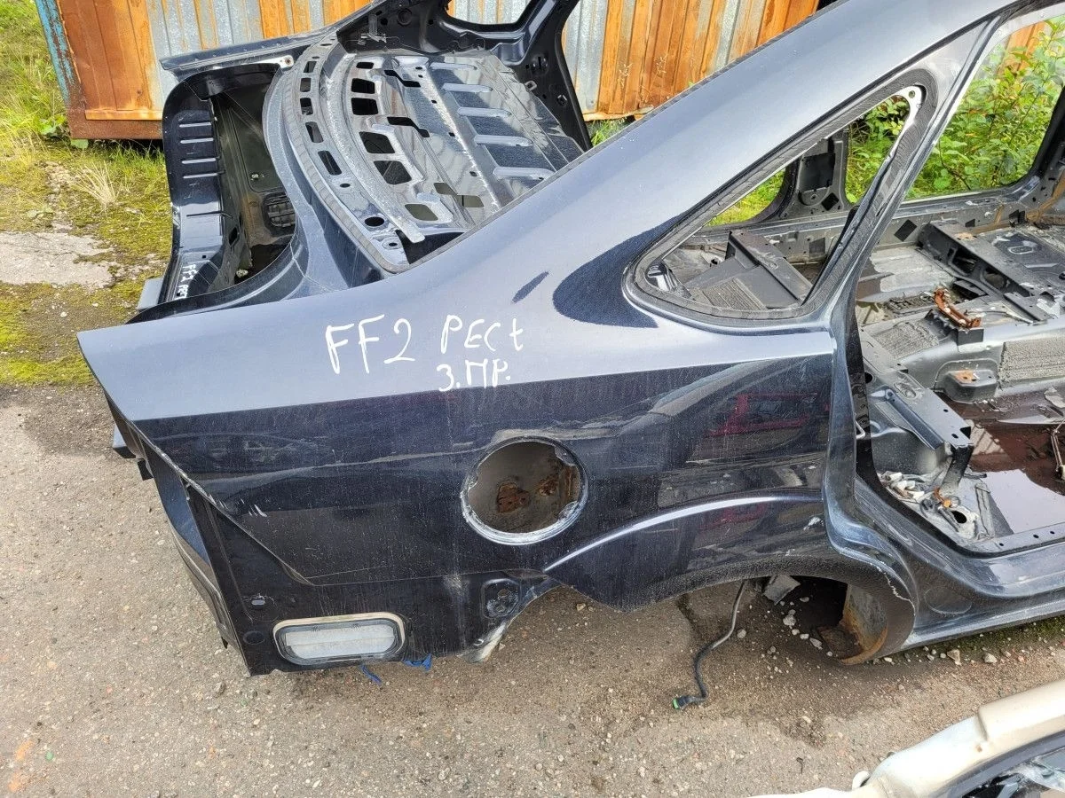 Крыло заднее правое на Ford Focus 2 седан