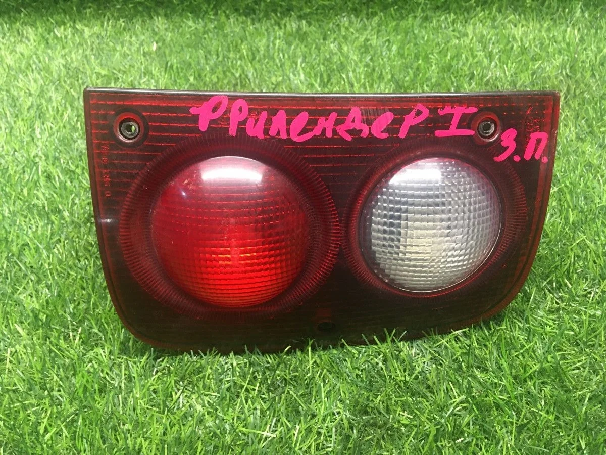 Задний фонарь Land Rover Freelander 1997-2006