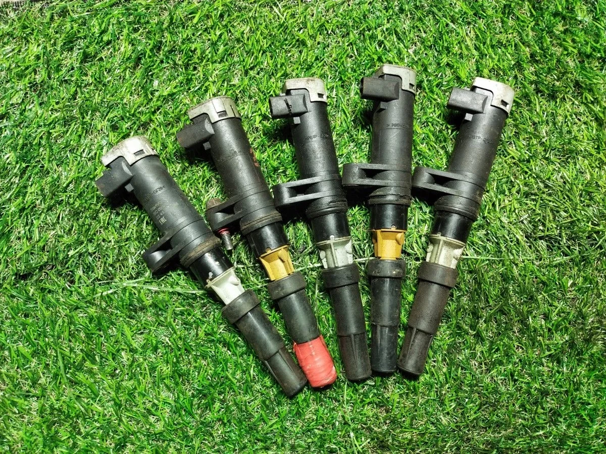 Катушка зажигания Renault Duster I