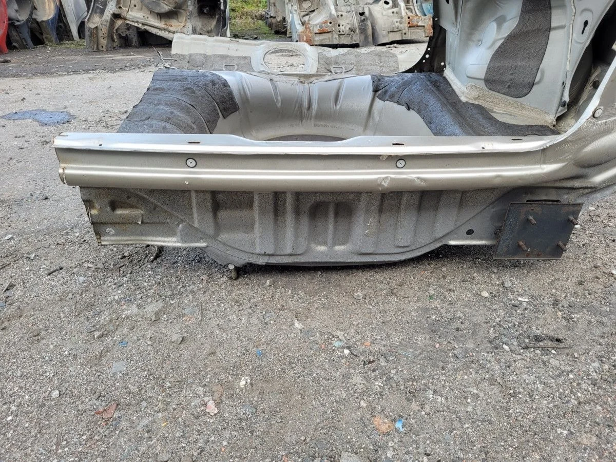 Задняя панель на Lacetti седан