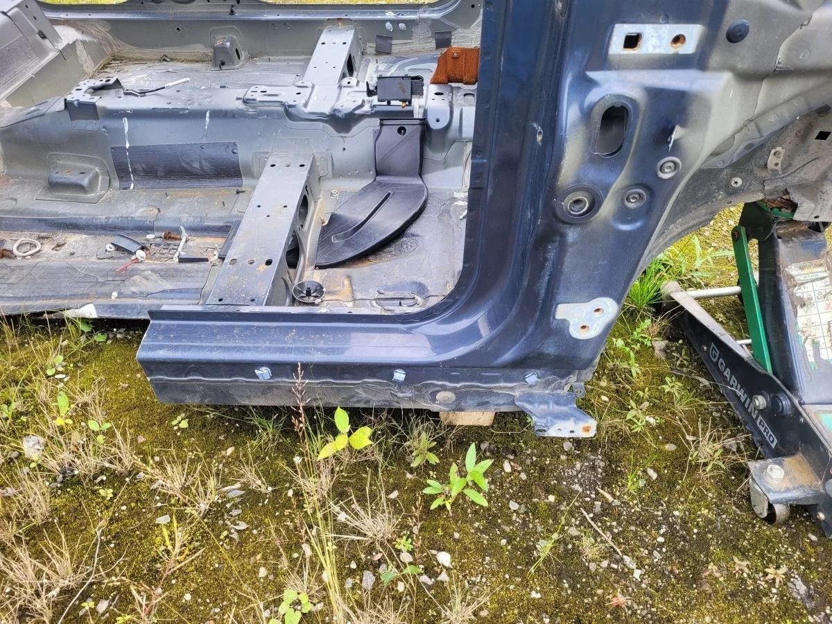 Порог(перед часть) правый на Ford Focus 3 хэтч