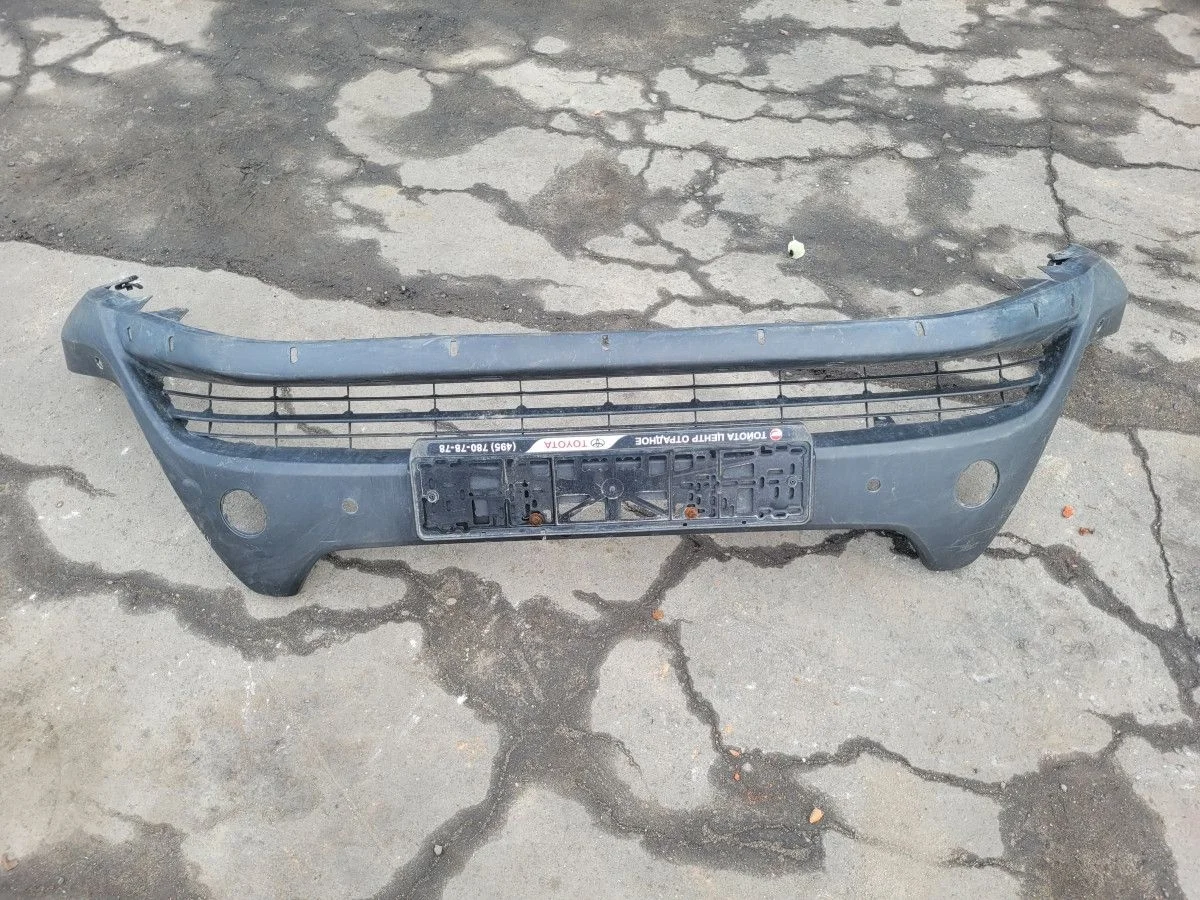 Юбка переднего бампера на RAV4 40