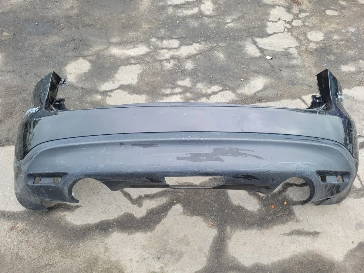 Бампер задний на Infiniti QX70