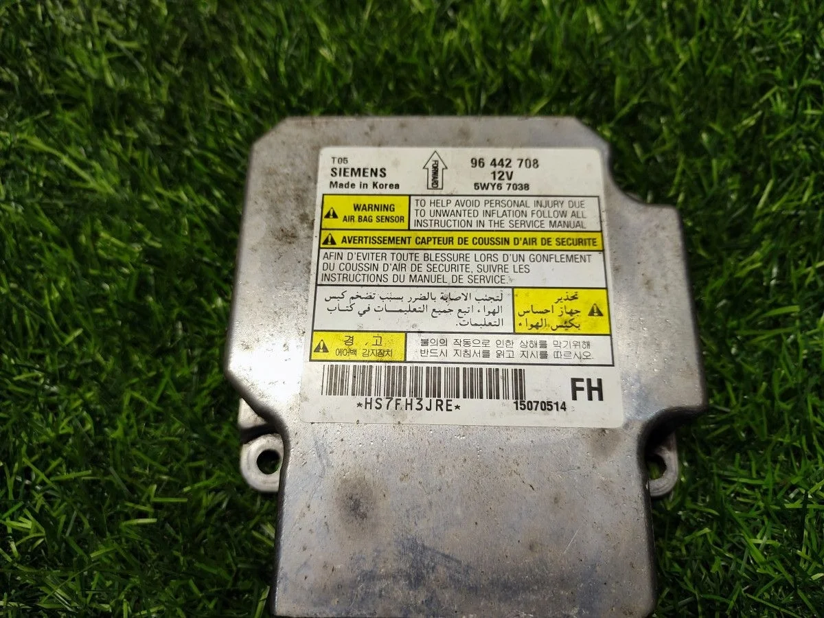 Блок управления air bag Шевроле Авео Т250