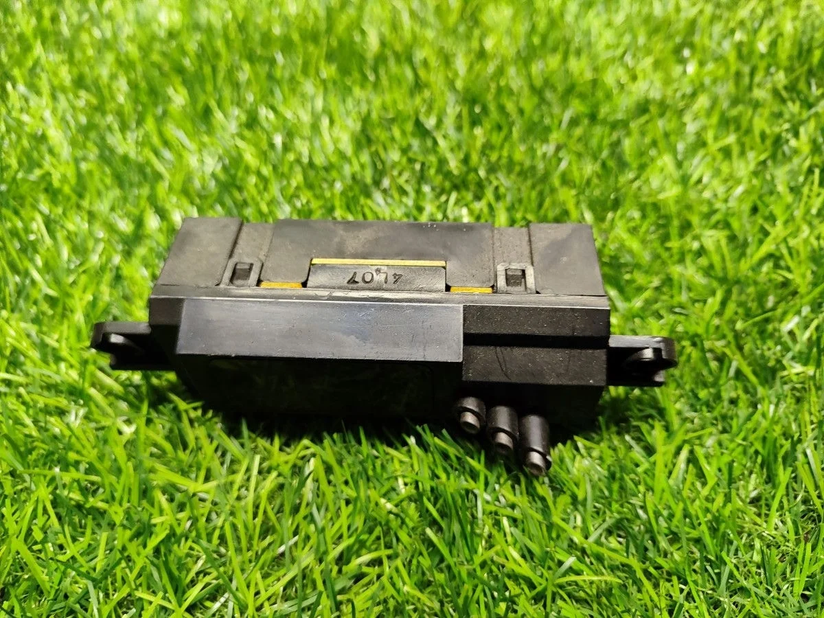 Часы Hyundai Accent Часы Hyundai Accent