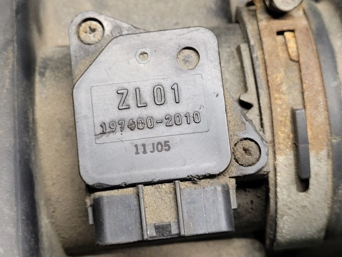 Датчик расхода воздуха на Mazda 6 GH