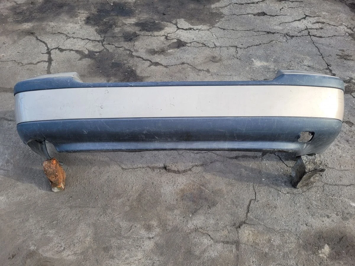 Бампер задний на Volvo S60 1дорест