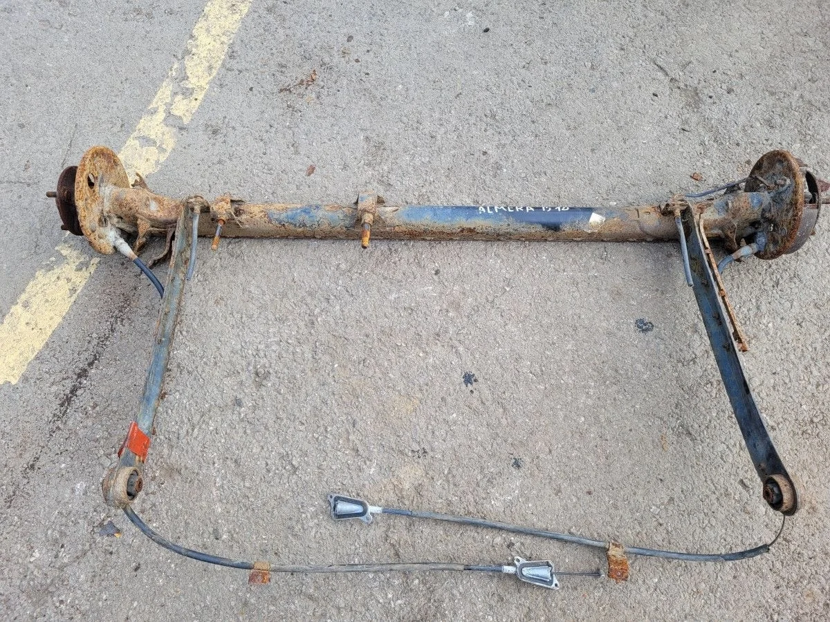 Балка задняя на Nissan Almera B10