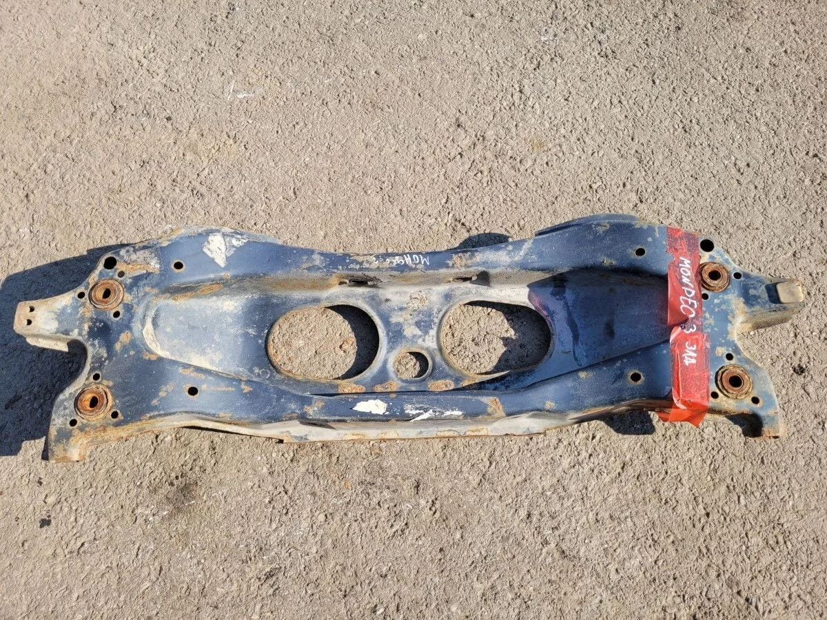 Подрамник задний на Ford Mondeo 3