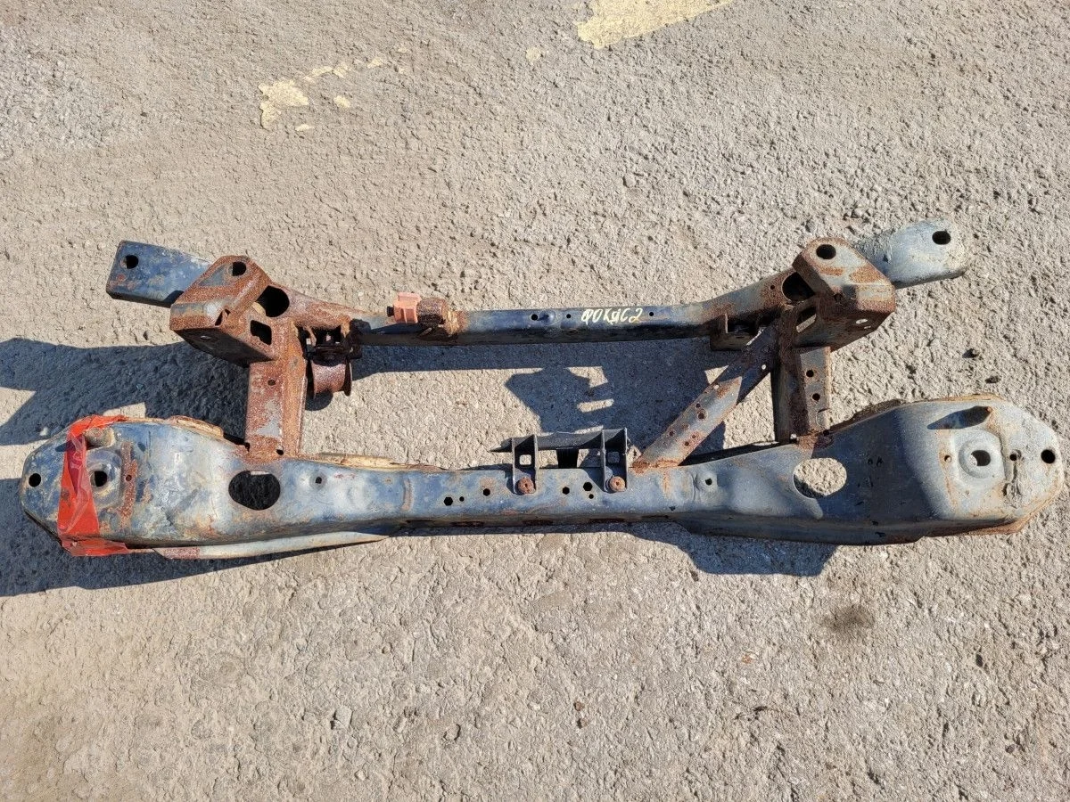 Подрамник задний на Ford Focus 2