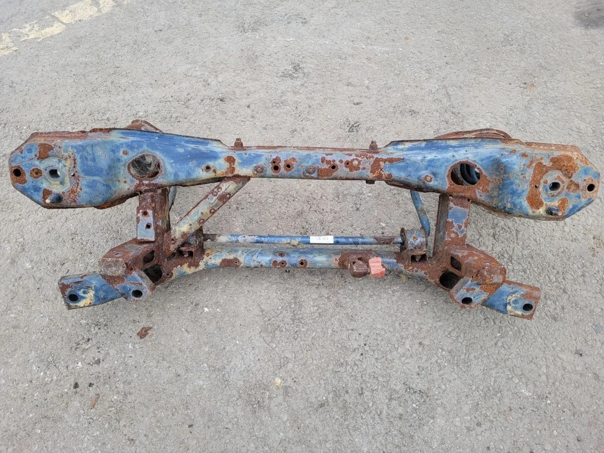 Подрамник задний на Ford Focus 2