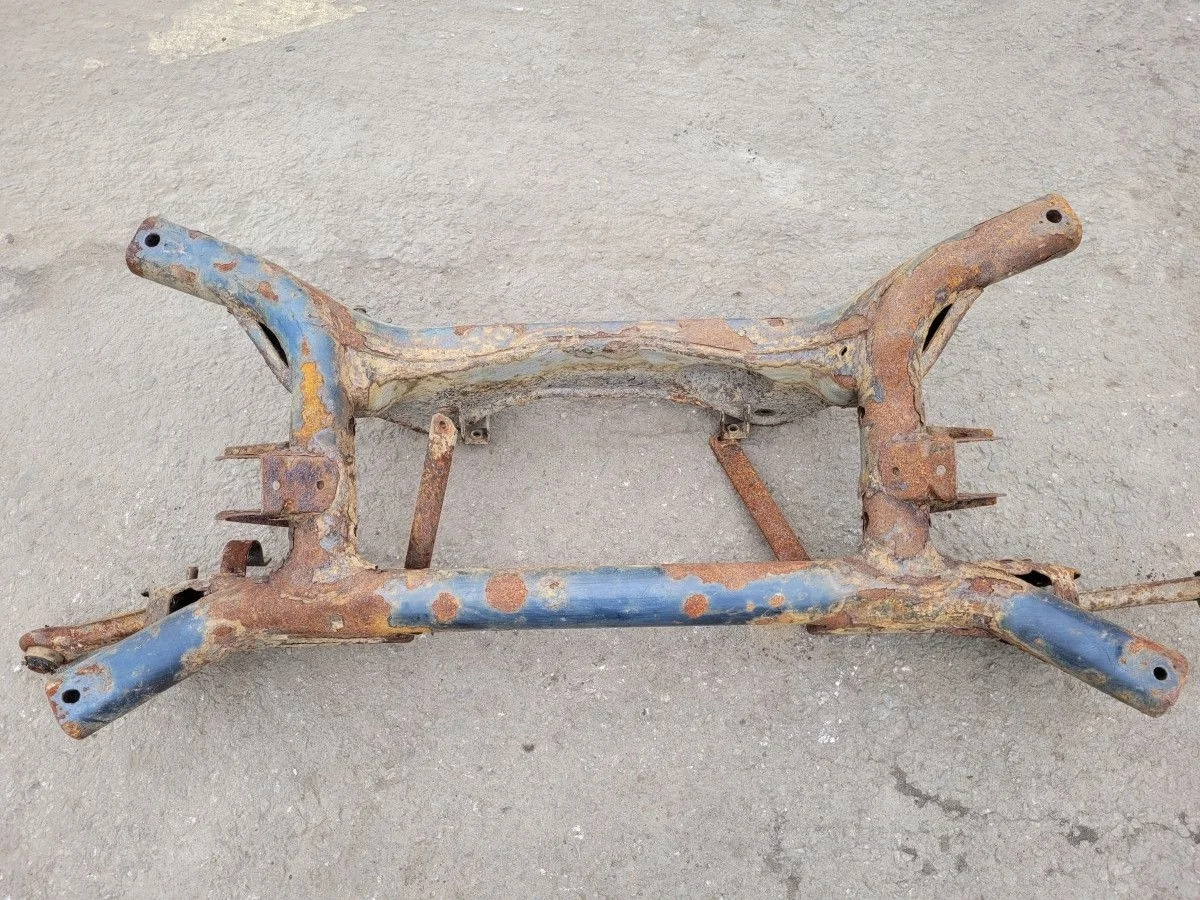 Подрамник задний на Mitsubishi Lancer 10