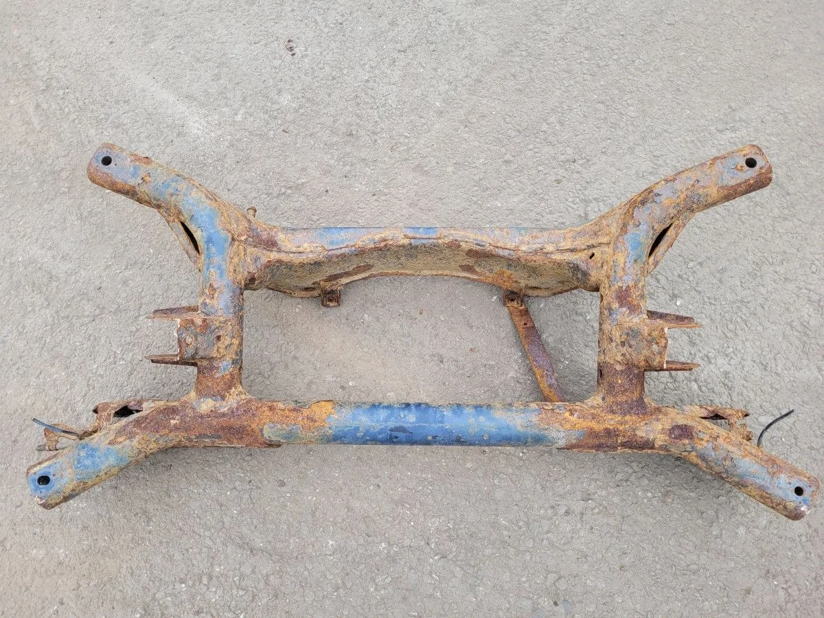 Подрамник задний на Mitsubishi Lancer 10