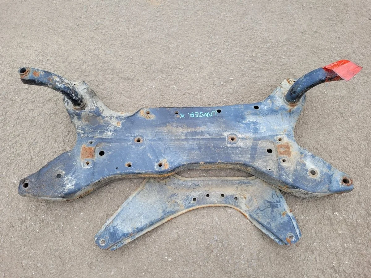 Подрамник передний на Mitsubishi Lancer 10