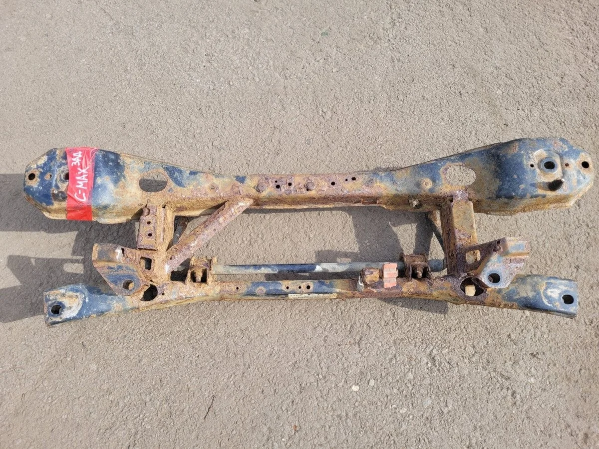 Подрамник задний на Ford C-MAX