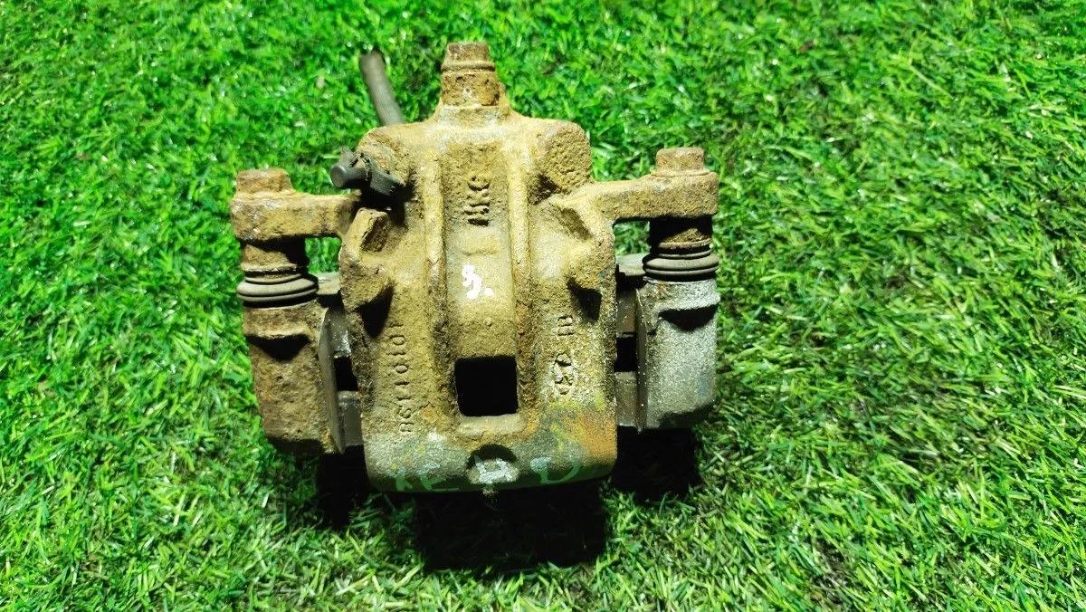 Суппорт тормозной Hyundai Sonata (NF) V