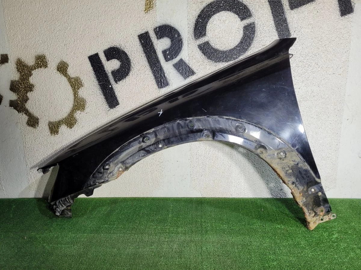 Переднее левое крыло Subaru Outback