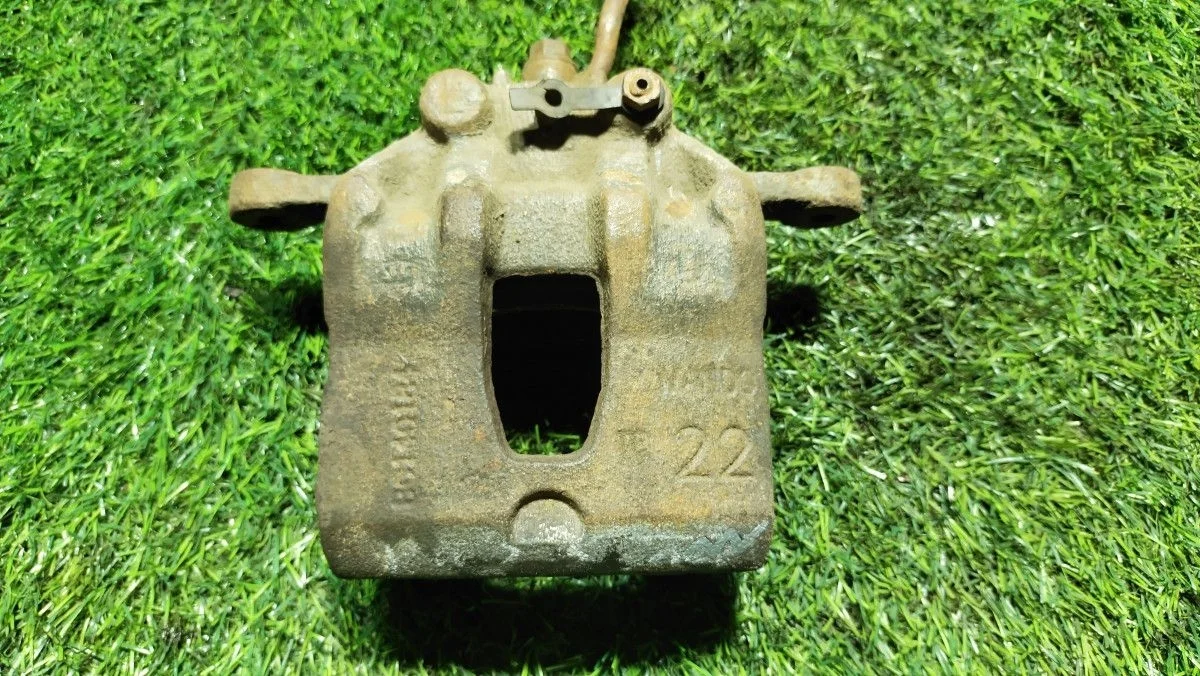 Суппорт передний Kia Rio (QB) III