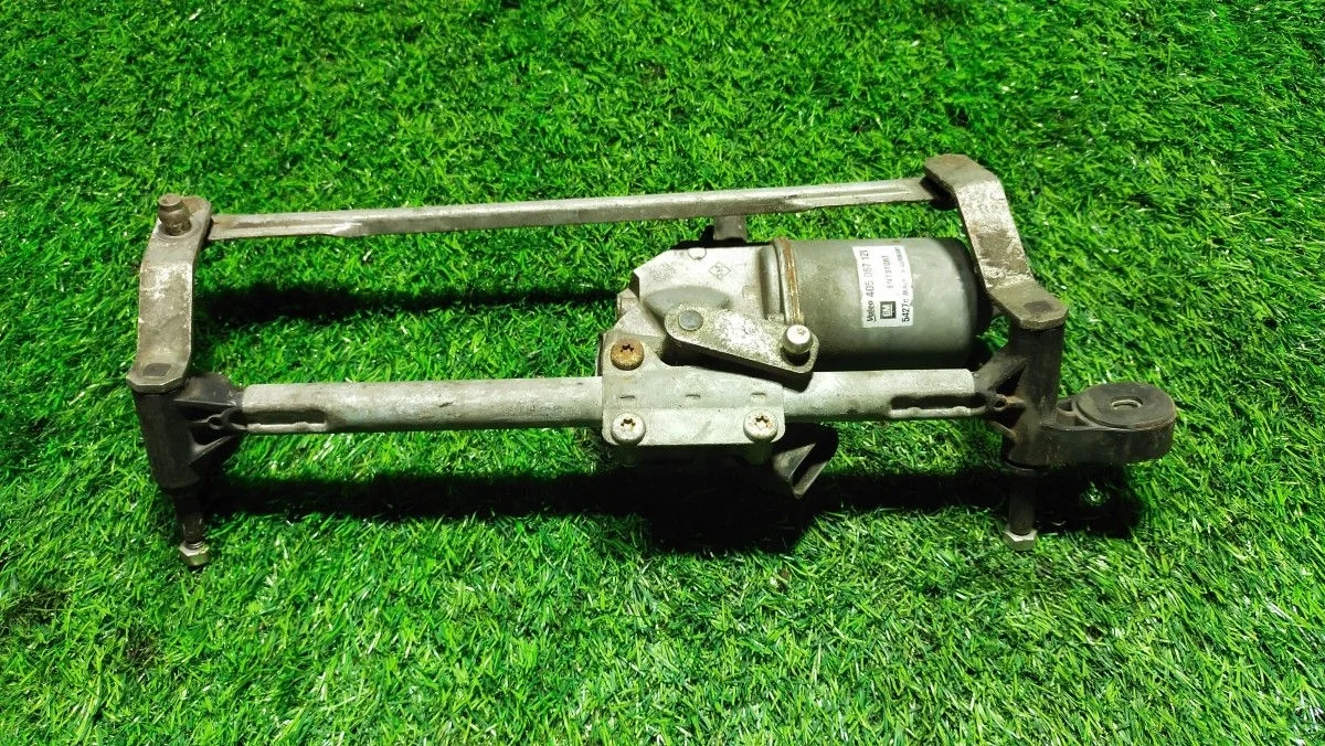 Трапеция стеклоочистителей Opel Corsa D