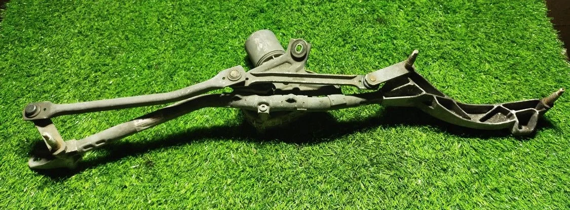 Механизм стеклоочистителя Mercedes-BENZ E-Class