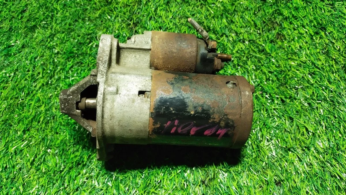 Стартер Renault Logan