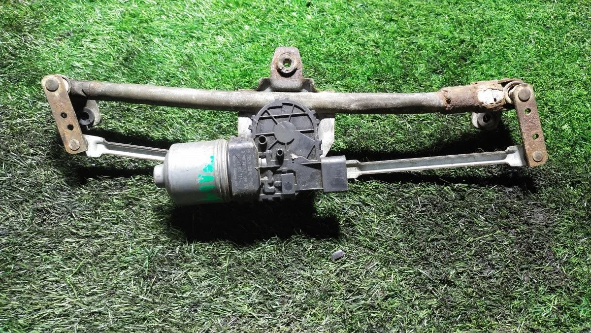 Трапеция дворников Volkswagen Golf (Mk4) IV