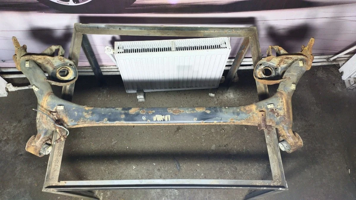 Балка задняя Skoda Fabia 5J